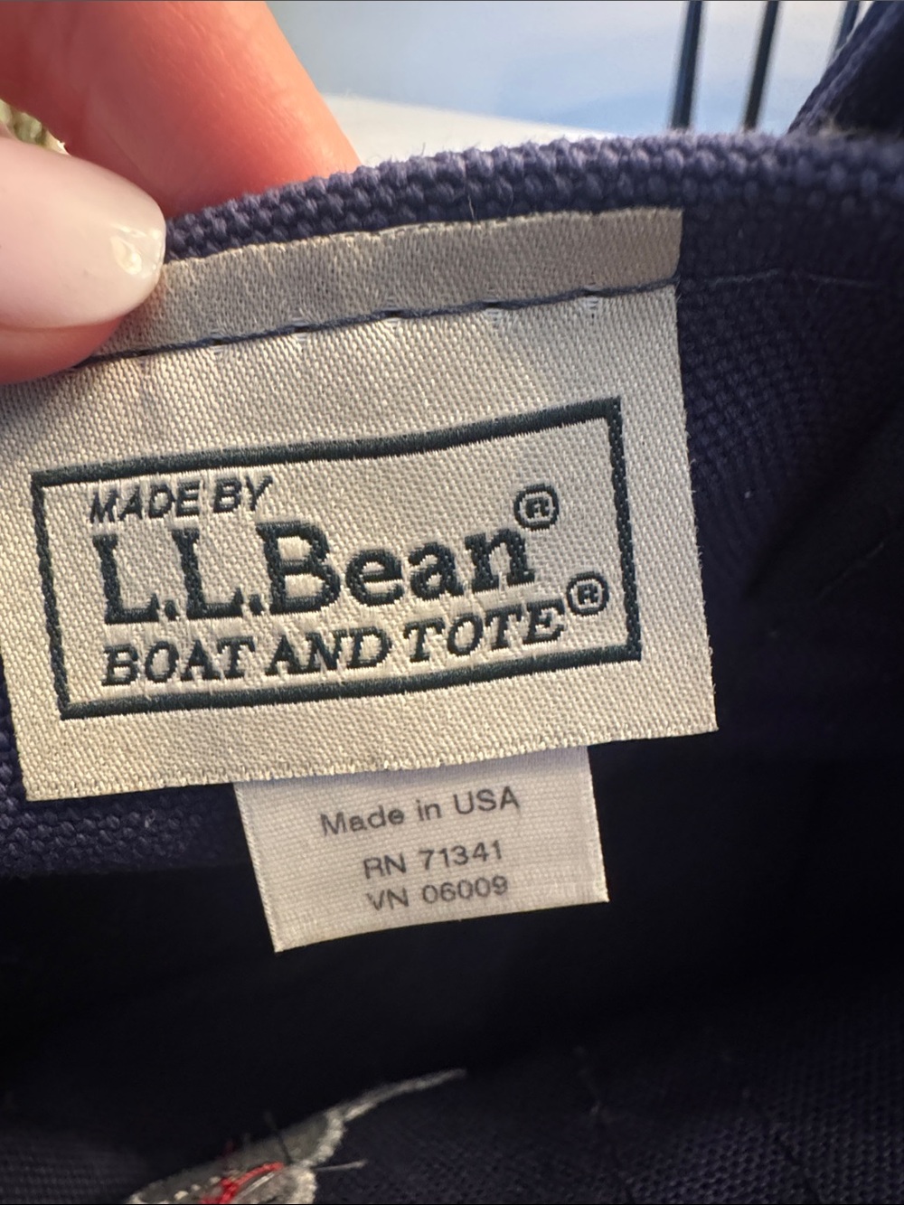 Rare! LL Bean Boat and Tote Navy Canvas Mini Tote Bag with Snowman Embroidery - Picture 2 of 12